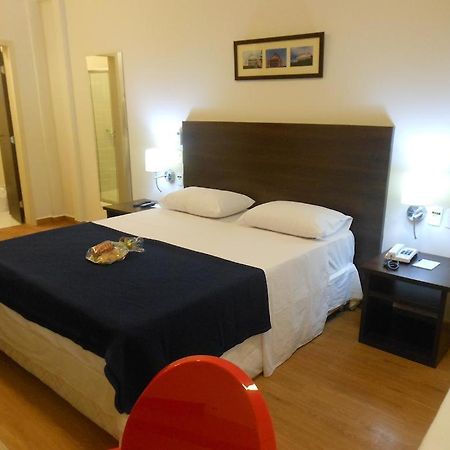 Oyo Ecosuites Hotel Μανάους Εξωτερικό φωτογραφία