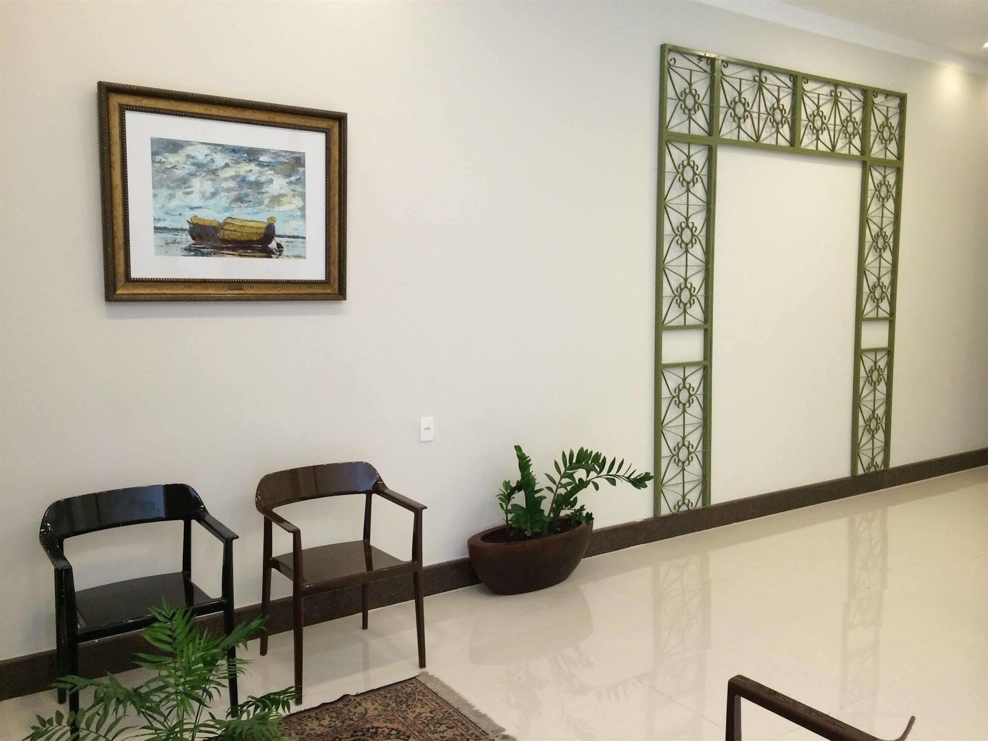 Oyo Ecosuites Hotel Μανάους Εξωτερικό φωτογραφία