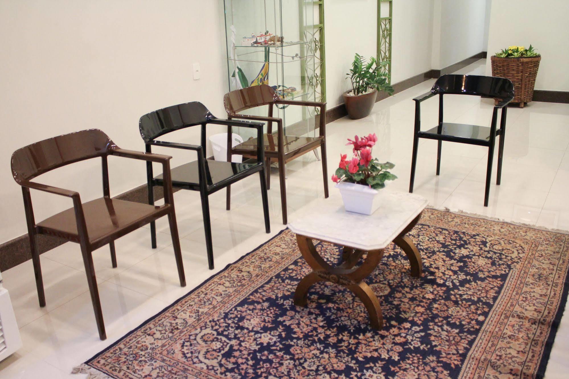 Oyo Ecosuites Hotel Μανάους Εξωτερικό φωτογραφία