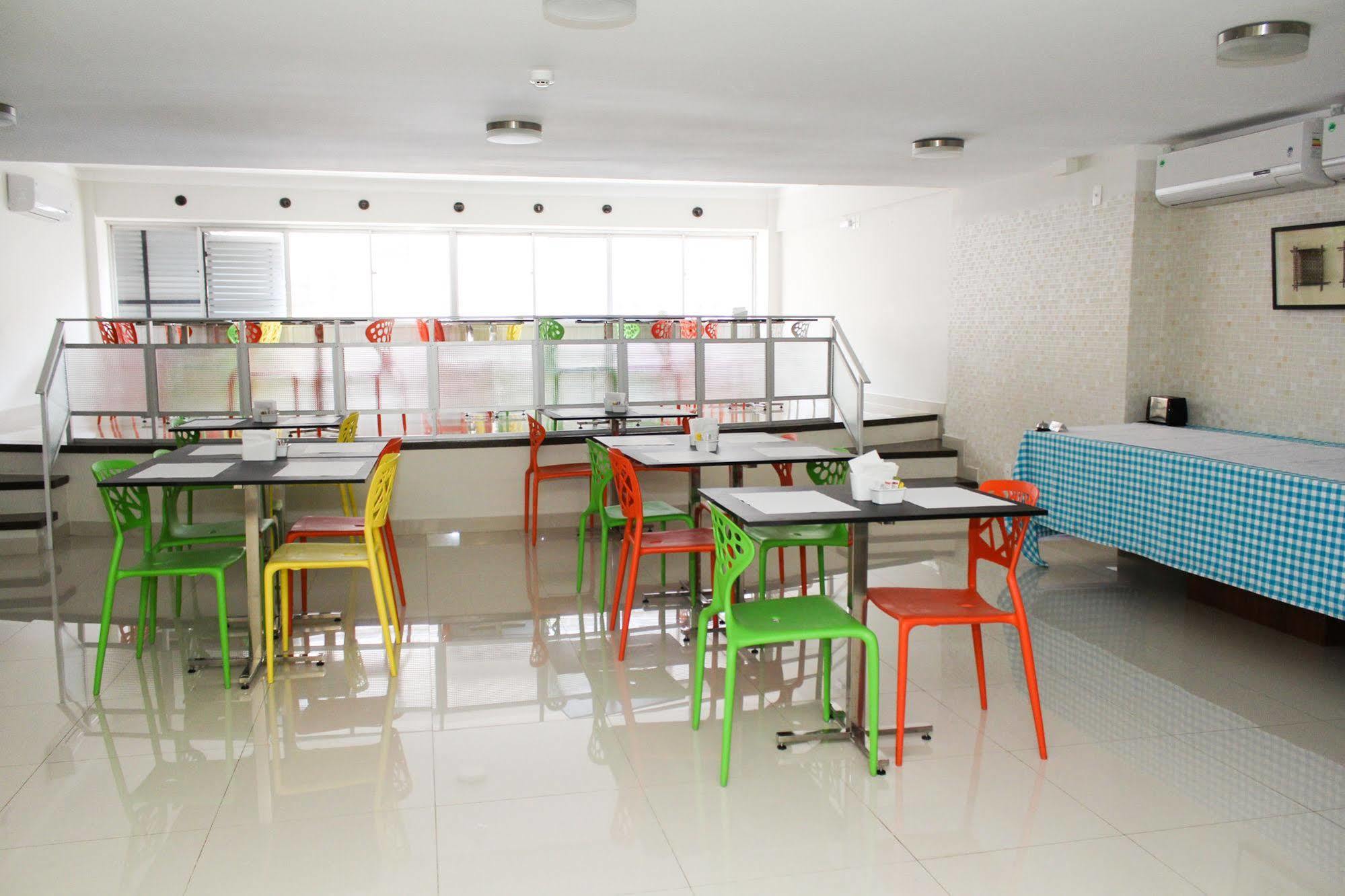 Oyo Ecosuites Hotel Μανάους Εξωτερικό φωτογραφία
